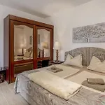 2 Bedroom Pet Friendly In Lovran
