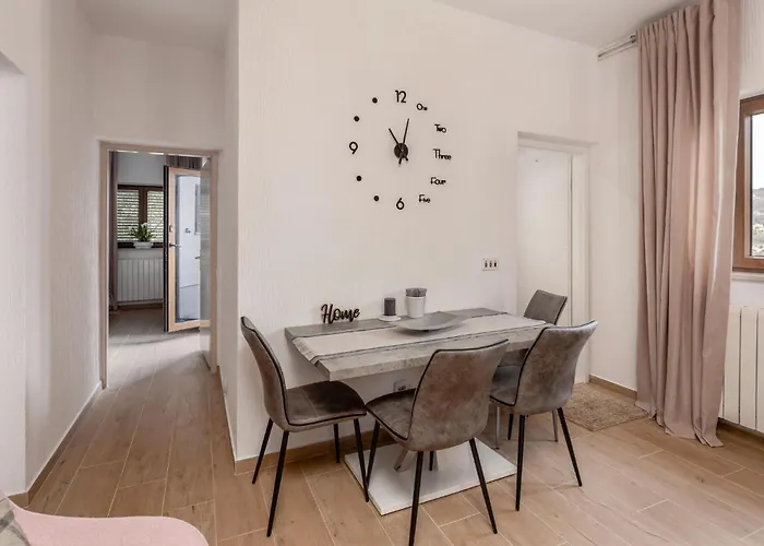 Apartman Stunning In With Wifi