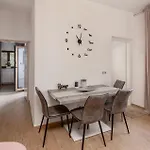 Lägenhet 2 Bedroom Pet Friendly In