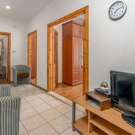 Stunning In With Wifi Appartement Opric